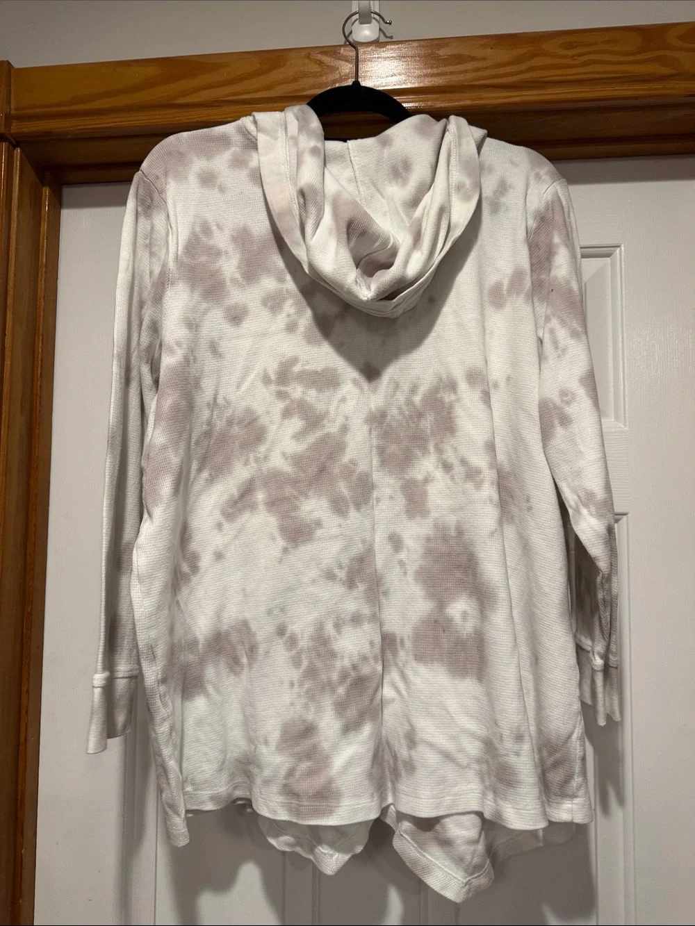 Jane and Delancey Cream Ribbed Crewneck Top